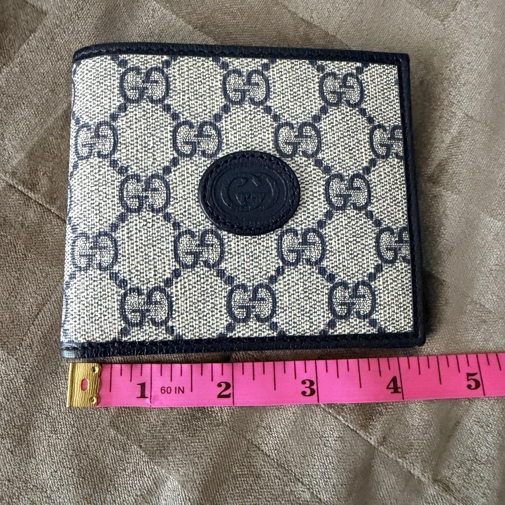 Gucci GG Supreme Navy Blue Beige Bifold Wallet NEW Box Dust Bag Ribbon Gift Set